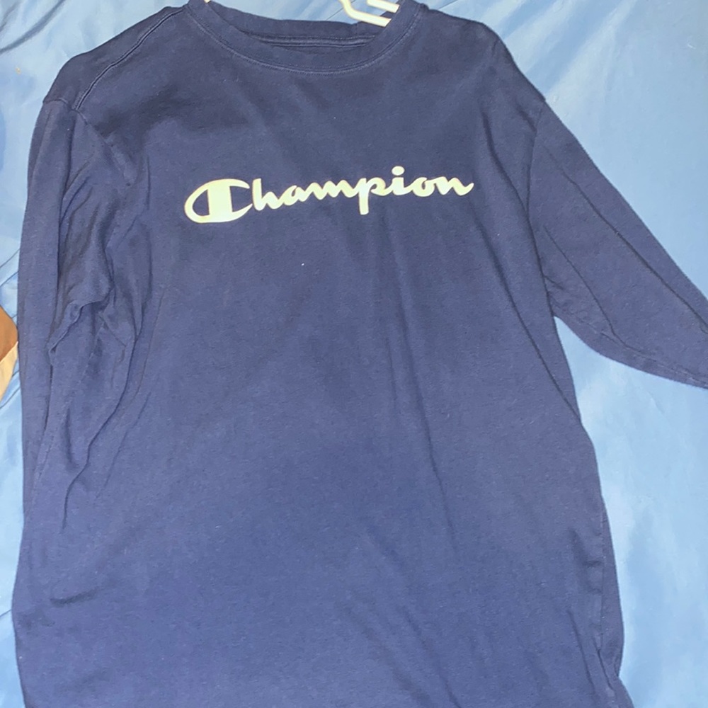 Long sleeve champion T shirt